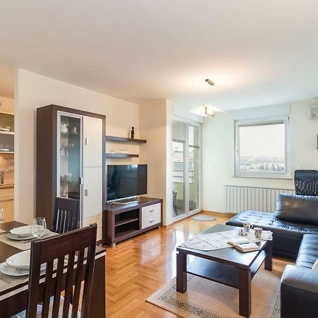Apartment Klara Pula Bagian luar foto