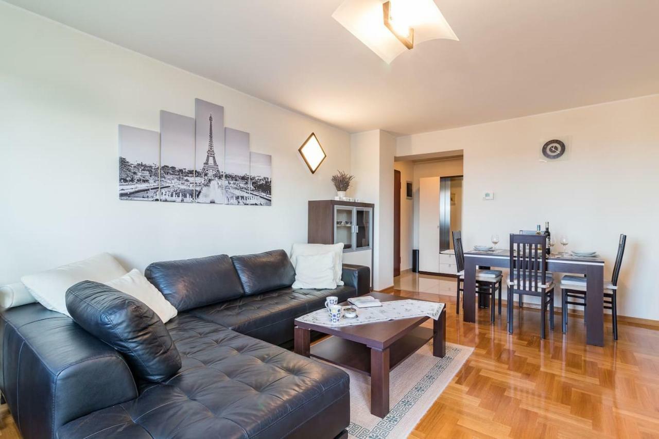 Apartment Klara Pula Bagian luar foto