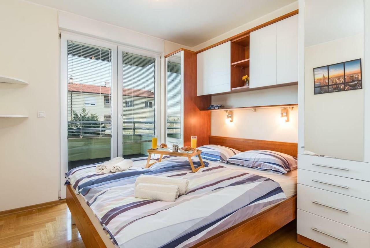 Apartment Klara Pula Bagian luar foto